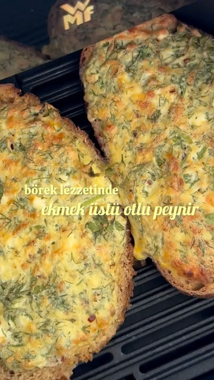 Börek Tadında Peynirli Ekmek Üstü