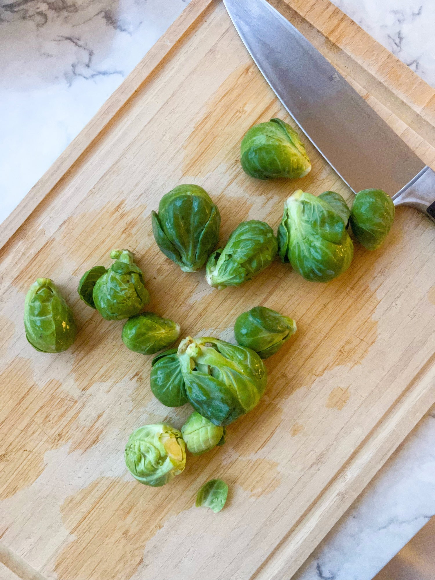 Brüksel Lahanalarını Nasıl Temizliyorum?