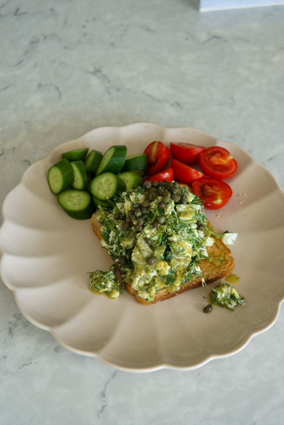 Yumurtalı Kahvaltı Sandviçi